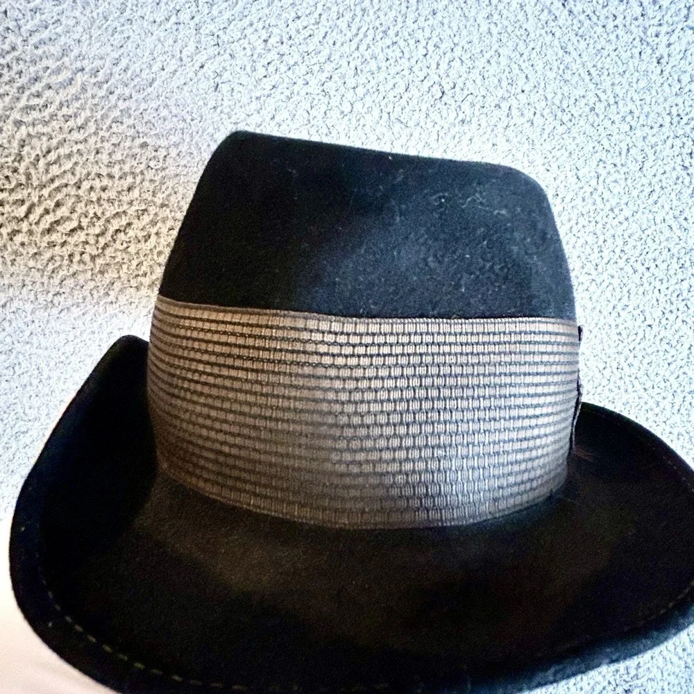 Vintage SEARS Imported Fur Fedora Hat Black w/ Black Band Small 7 Hipster Unisex